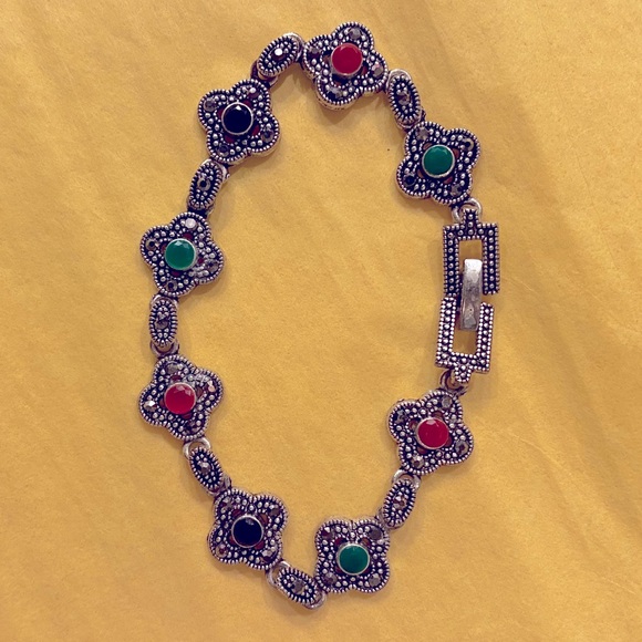 Emerald and Ruby Bracelet - Picture 2 of 5